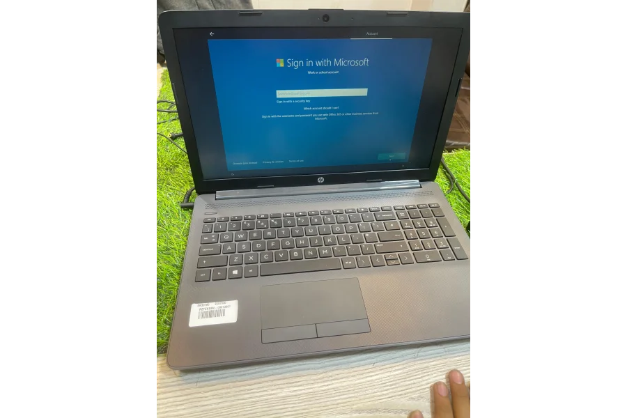 HP Notebook 255 G7 AMD Athlon