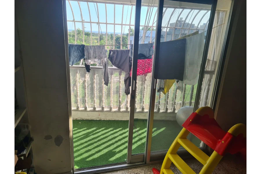 کلفٹن گارڈن 2 کلفٹن بلاک 3 میں تھری سائیڈ اوپن اپارٹمنٹ