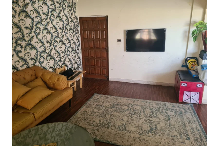 کلفٹن گارڈن 2 کلفٹن بلاک 3 میں تھری سائیڈ اوپن اپارٹمنٹ