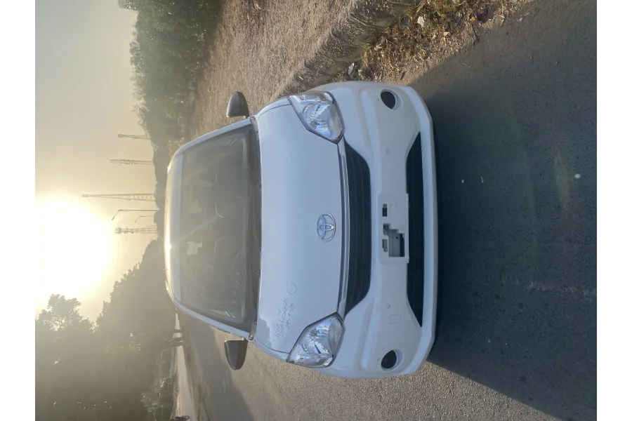 Toyota Passo XS-0