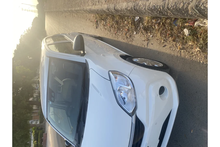 Toyota Passo XS