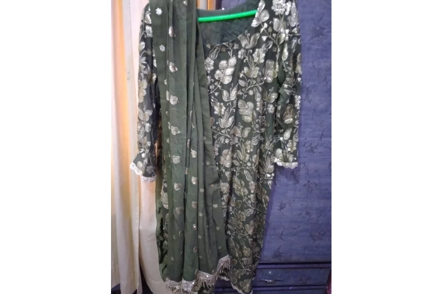 خواتین کا لباس