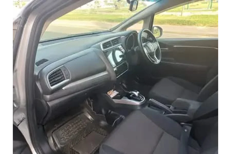 Honda Fit 2015 Hybrid-0