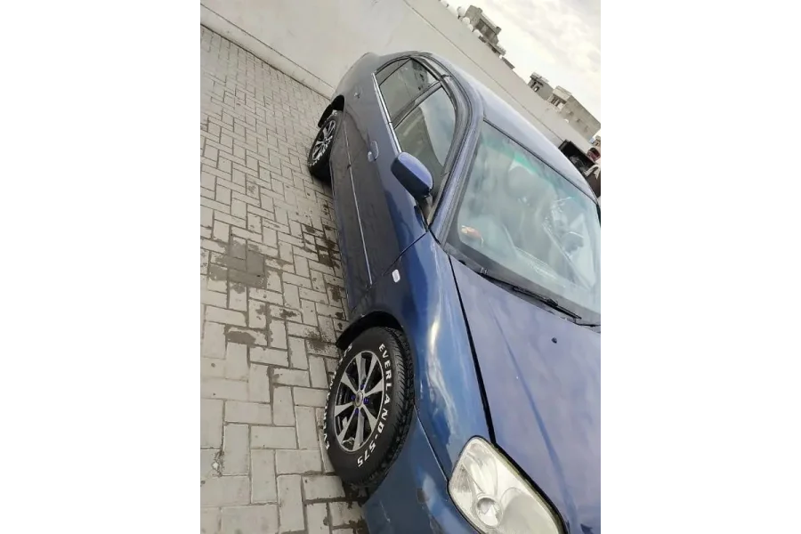 Honda Civic EXi 2001