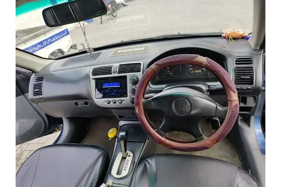 Honda Civic EXi 2001