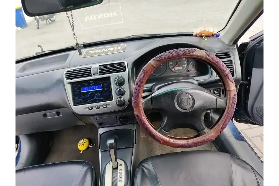 Honda Civic EXi 2001