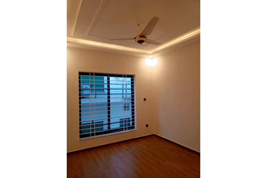 Brand new 5 Marla House for sale in Bahria Enclave