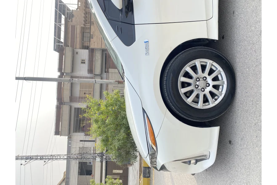 ٹویوٹا پرائس پی ایچ وی