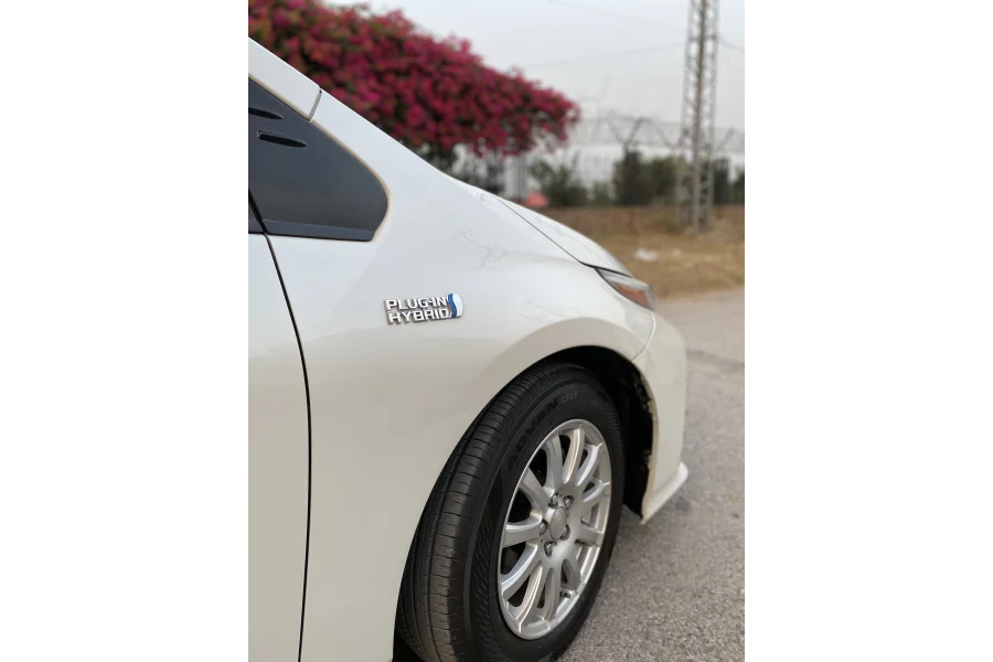 ٹویوٹا پرائس پی ایچ وی