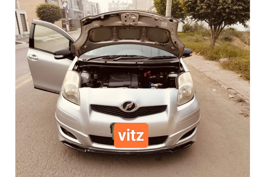 Toyota vitz 2010/13/14