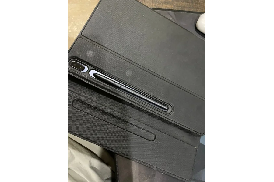 Samsung S7 FE Edition with BOX,PEN and a Good Quality COVER.