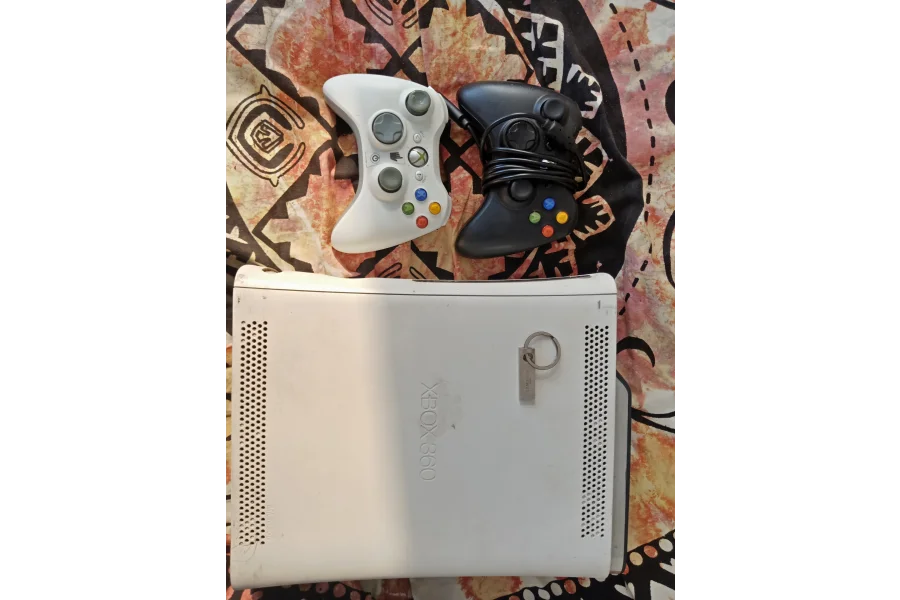 Xbox 360 JTAGGED Jailbroken-0