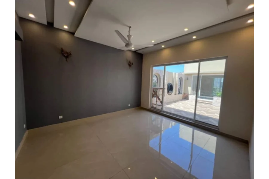 لیک سٹی، لاہور میں کنال مکان برائے فروخت