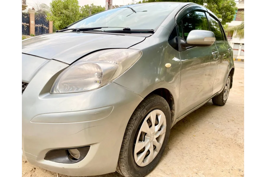 TOYOTA VITZ FOR SALE