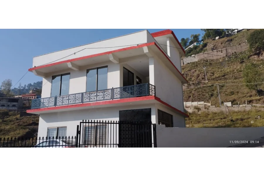 ڈبل یونٹ انڈیپنڈنٹ کارنر ولا