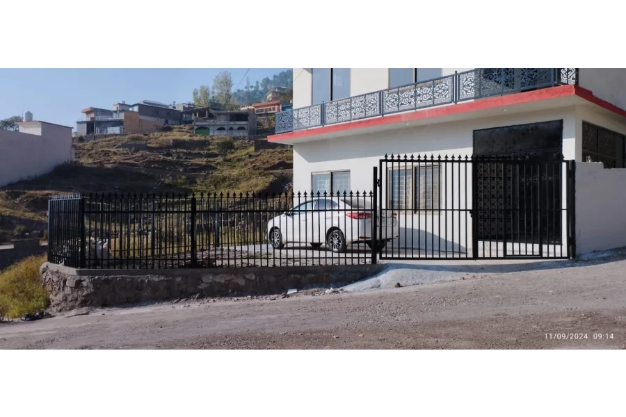 ڈبل یونٹ انڈیپنڈنٹ کارنر ولا