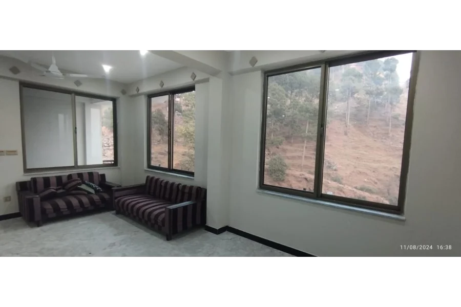 ڈبل یونٹ انڈیپنڈنٹ کارنر ولا