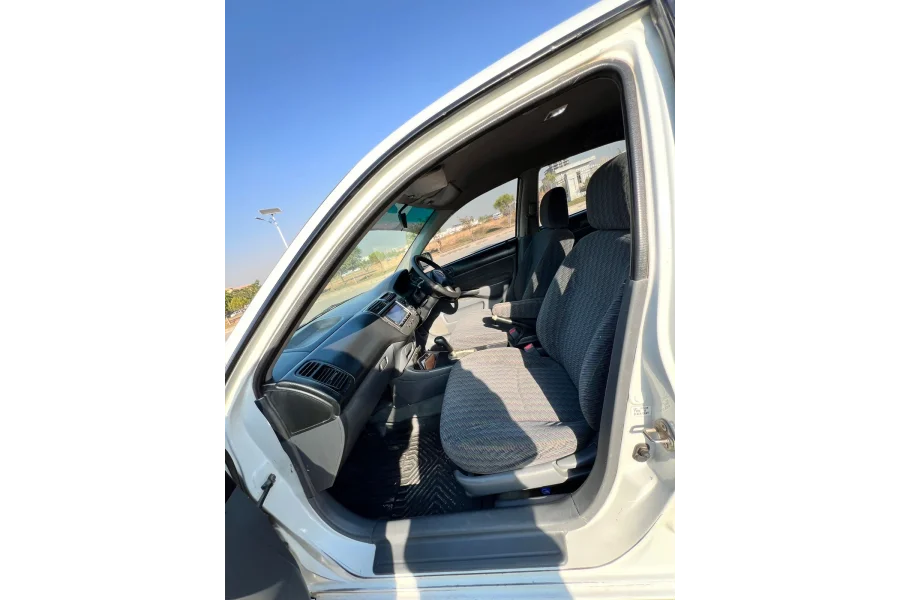 Honda Civic 2001 رجسٹرڈ LHR برائے فروخت