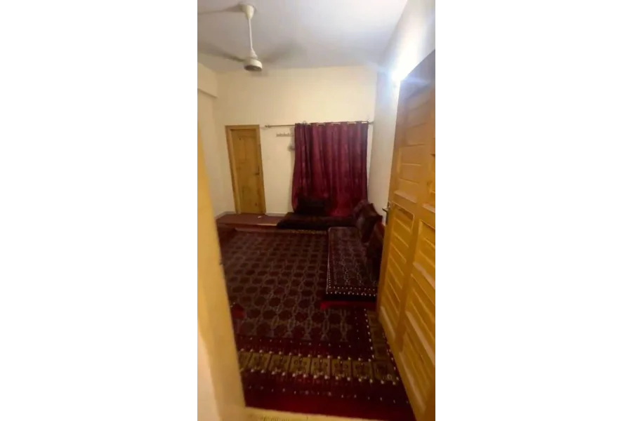 سیف ہائٹس غیر فرنشڈ 3 بیڈ روم والا فلیٹ (1125 مربع فٹ) چیک کریں