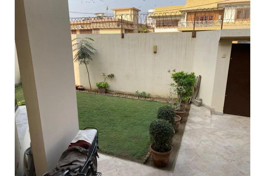 ڈی ایچ اے کراچی میں 512 مربع گز خوبصورت مکان برائے فروخت