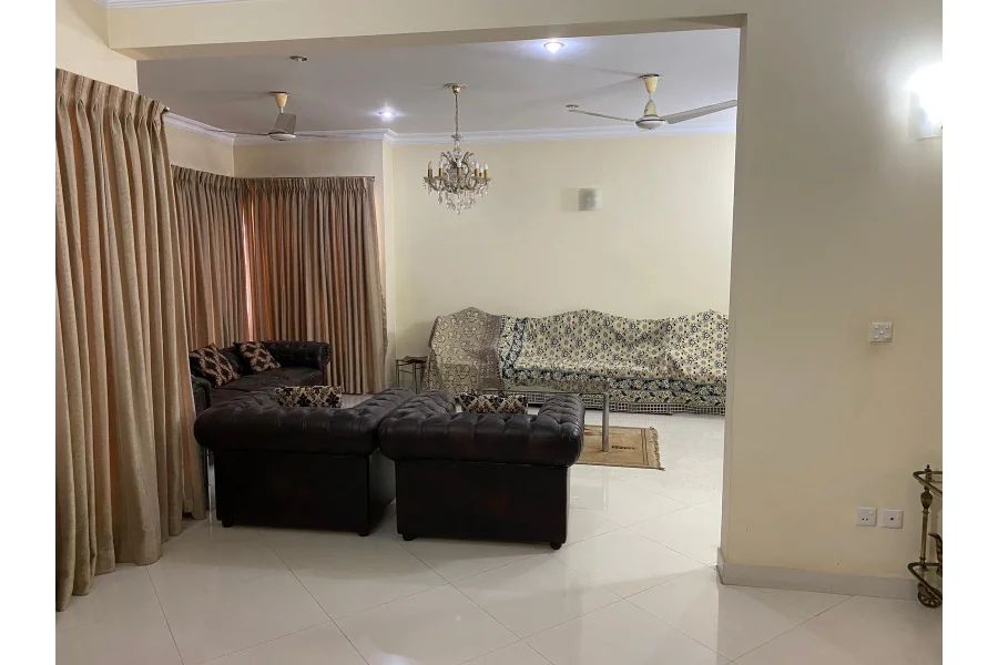 ڈی ایچ اے کراچی میں 512 مربع گز خوبصورت مکان برائے فروخت