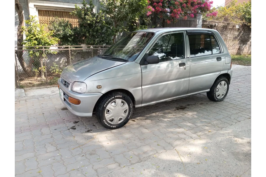Coure 2004 model for sale