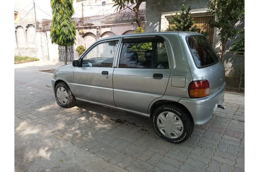Coure 2004 model for sale