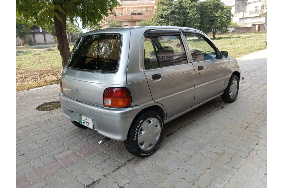 Coure 2004 model for sale