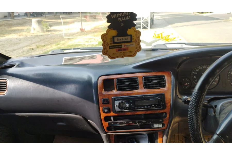 Toyota corolla XE 1998 model for sale