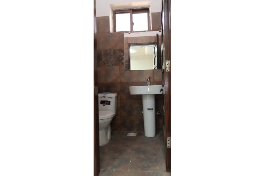 1 kanal double story house for sale