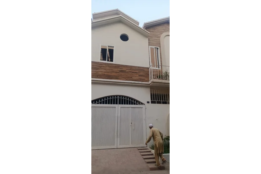 پشاور میں 5 مرلہ مکان برائے فروخت