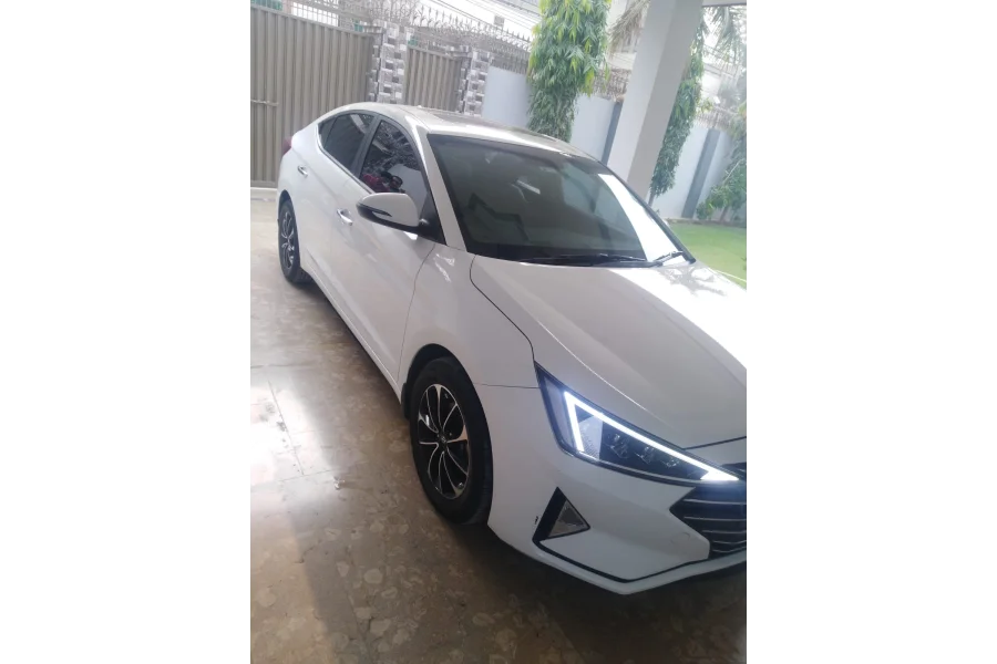 ہنڈائی ایلانٹرا جی ایل ایس 2022