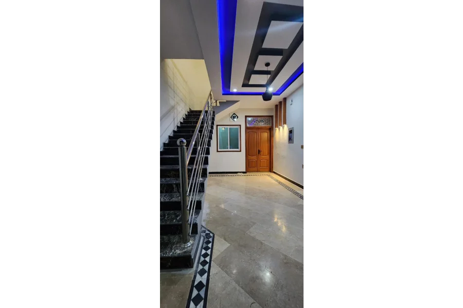 بنی گالہ اسلام آباد میں بہترین تعمیر شدہ مکان برائے فروخت