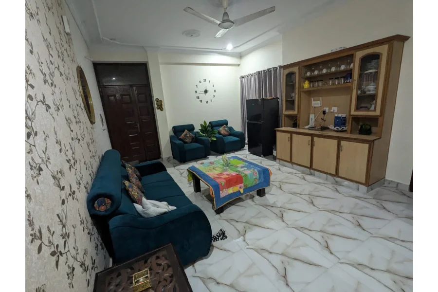 2 bed apartment available for sale