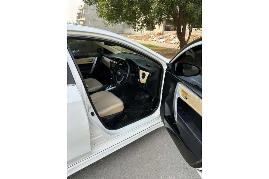 Toyota corolla model 18 for sale