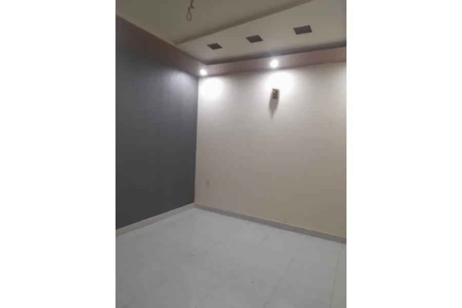 بالکل نیا وی آئی پی پارک فیسنگ ہاؤس برائے فروخت دستیاب ہے۔