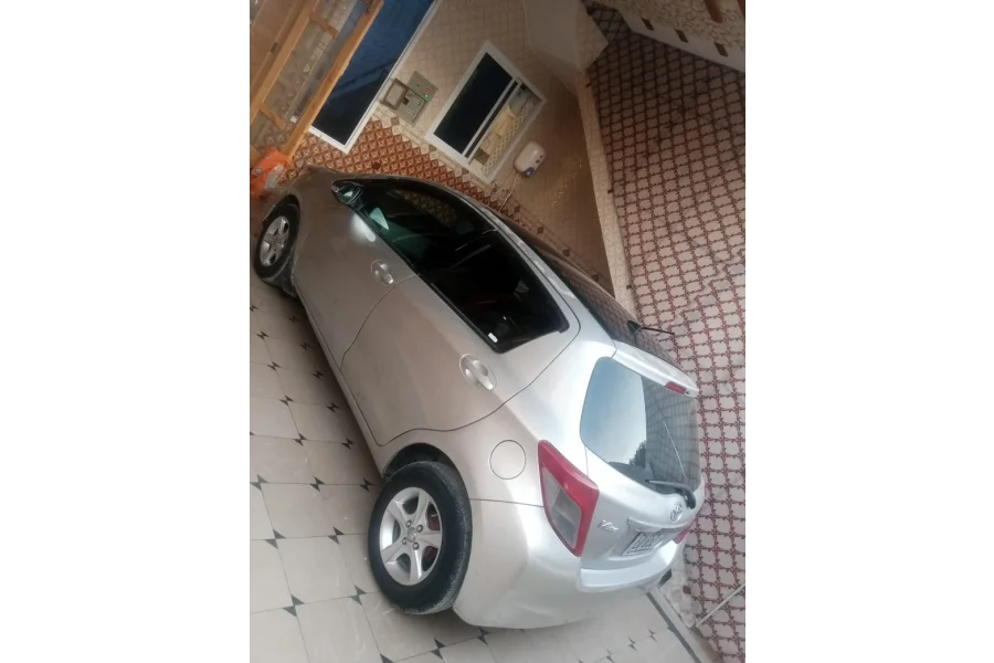 Vitz :11/14 available for sale