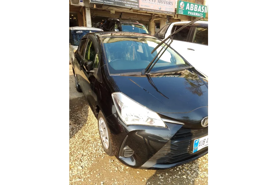 Toyota Vitz Available for Rent-0