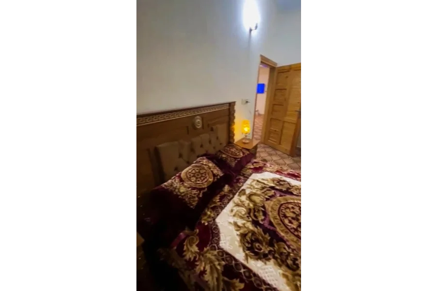 سیف ہائٹس مکمل طور پر فرنشڈ 2 بیڈ روم والا فلیٹ (1175 مربع فٹ) چیک کریں