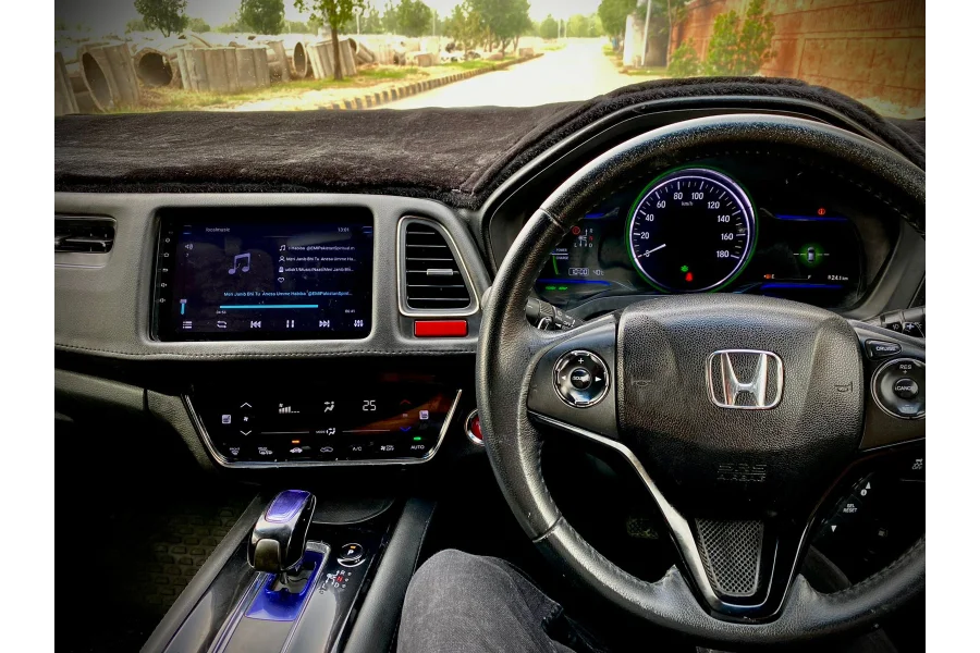 Honda Vezel 2024 Availble for sale