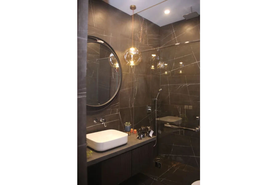 500 اسکوائرڈ برانڈ نیا بنگلہ