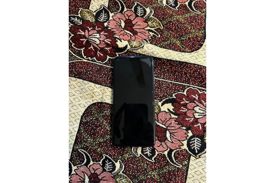 ایم آئی 10 ٹی آفیشل پی ٹی اے نے منظوری دے دی۔