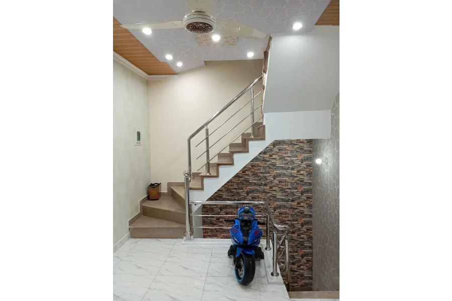 4 Marla Double storie house for sale