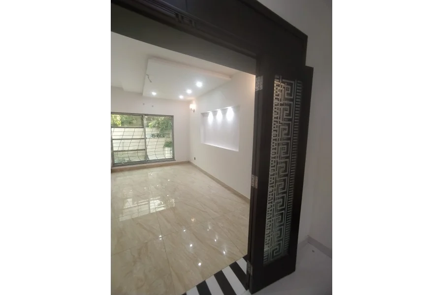 10 Marla Double storie house for sale