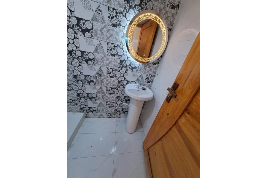 5 مرلہ ہسپانوی مکان برائے فروخت