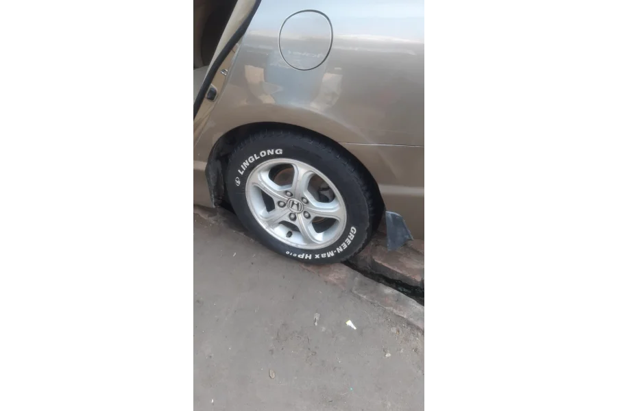 Honda Civic Reborn VTi Oriel Prosmatec 1.8 i-VTEC