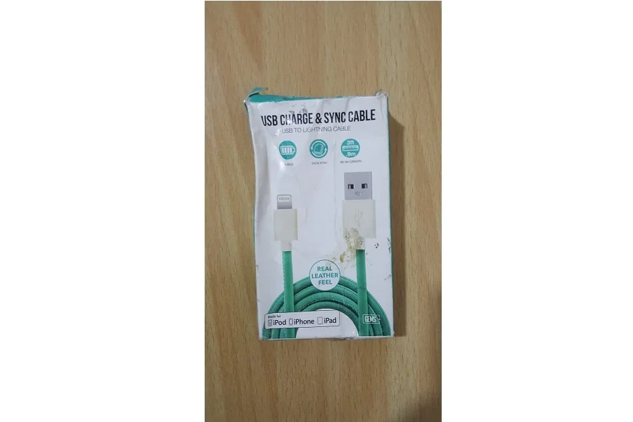 GEMS Lightning Cable-0