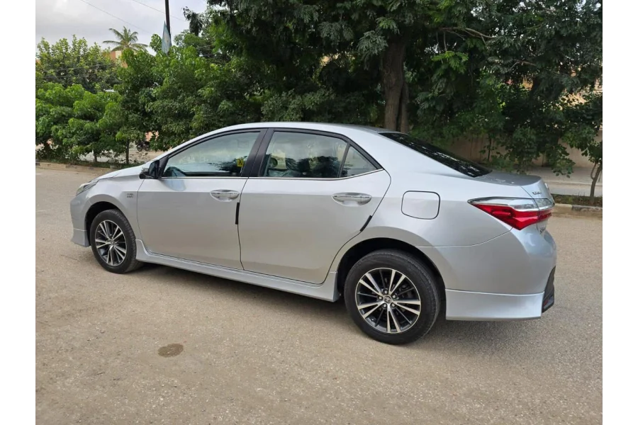 Toyota Corolla Grande X  2021