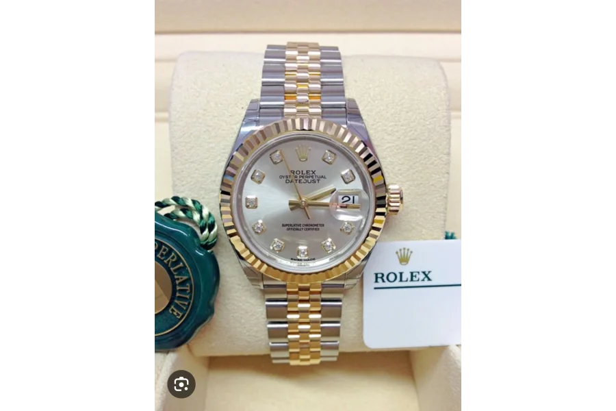 ہم ROLEX OMEGA CARTIER PATEK PIAGET RM IWC ZENITH VC RM Tudor PP خریدتے ہیں