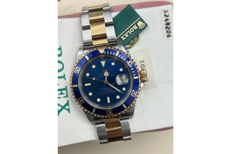 ہم ROLEX OMEGA CARTIER PATEK PIAGET RM IWC ZENITH VC RM Tudor PP خریدتے ہیں